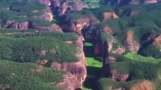 This is what the Viana Canyon looks like during this time of year.