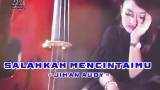 Salahkah mencintaimu