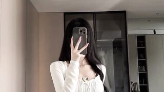 Short videos of beautiful women