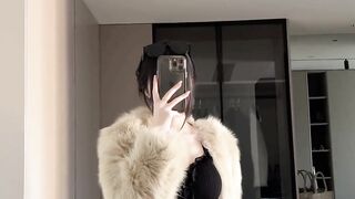 Short videos of beautiful women