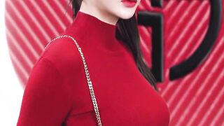 Short videos of beautiful women