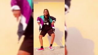 Indian Girl Anshu Singh Dance