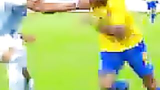 The Magicien Neymar having fun with Argentina