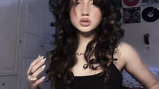 Девушки