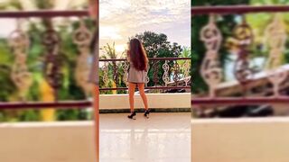 Indian Girl Reeya Kavediya Dance