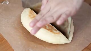 pain de pommes de terre au fromage cuit à la poêle | Pas de four, pas de levure, pas d'oeuf