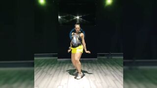 Indian Girl Shazia Samji Dance