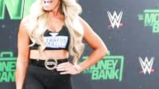 Trish Stratus Aims to Keep Her Streak Alive at WWE Elimination Chamber!