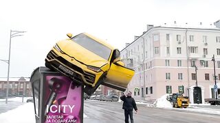 Урус залетел на автобусную остановку #cgi #mixedreality #vfx