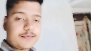 Tumsa_koi_pyara_koi_Masoom_nahin_hai_#bollywood_#song_#music_#shortsfeed_#shorts(720p).mp4