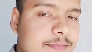 Kab_tak_yad_Karun_main_#sad_#bollywood_#hindi_#song_#shorts_#shortsfeed_#shortvideo(720p).mp4