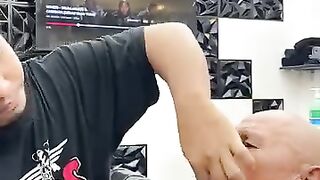 Bar bar
