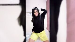 Indian Girl Anshu Singh Dance