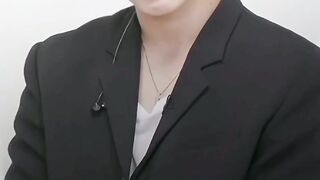 BTS FOLLWERS SHOWS LOVE