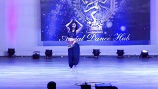 Indian Girl Vaishnavi More Dance