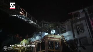 Four people killed in Russian strike on Zelenskyy's hometown.