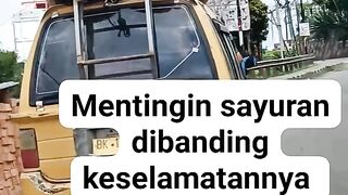Hampir jatuh
