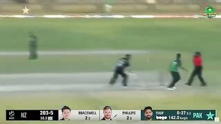 Funny Moments of Aleem Dar