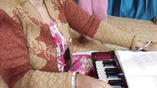 baby girl dance