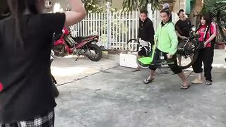 Plant vs zombie Hahahaha