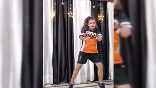Indian Girl Ayushma Dance