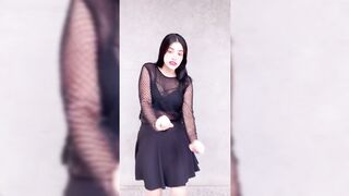 Indian Girl Akriti Agarwal Dance