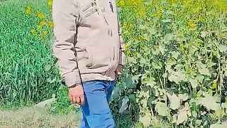 Main_to_uspe_merti_hu_#love_#hindi_#song_#tranding_#shorts_#shortsfeed_#shortvideo(720p).mp4