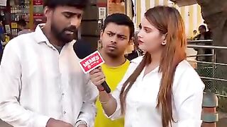 Gole kamra ma Kona dhonta hon
