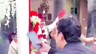 বিয়েরে সেই নাচ