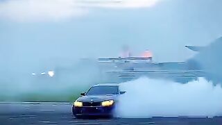 BMW_drift_away