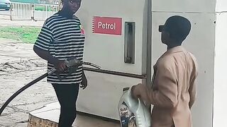 We don dey show pos people shege na fuel remain  ???? dtry not to laugh impossible