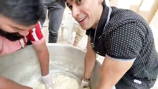 biggest pizza in world