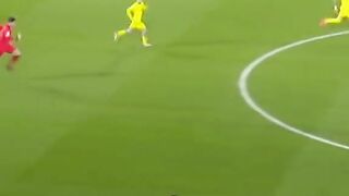 It didn’t matter in the end though as Villarreal beat Real Madrid 2-1!.