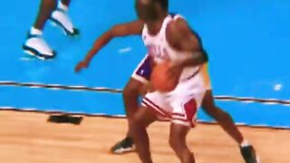 Michael Jordan’s fadeaway shot over Kobe Bryant in 1998 ???? (Teacher vs Student) #shorts #nba #jordan