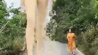 Big_sand_sculpture_catwalk-3