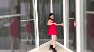 Indian Girl Hansika Arora Dance