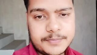 Kitne_hasrat_hai_hume_tumse_dil_lagane_ki_#love_#song_#bollywood_#shortsfeed_#shorts_#shortvideo(720p).mp4