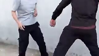 Self-defense_technique_for_stick_#selfdefense_#youtube_#martialart(360p).mp4