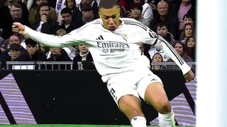 Mbappé skills