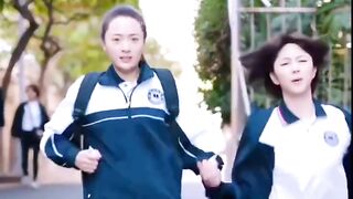 Finally they found her secret of her beautyIt's a very beautiful and cute drama