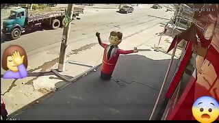 #viral#accident#viral#pressplay