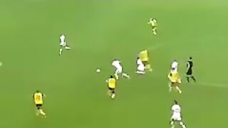 هدف عالمي من بن سبعيني