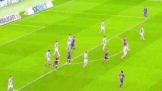 هدف عالمي ليفاندوفسكي