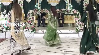 Wow so beautiful wedding ???? ???? dance