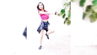 Indian Girl Vaishnavi More Dance