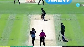 Pakistan fall of wickets against New Zealand in 1st T20
