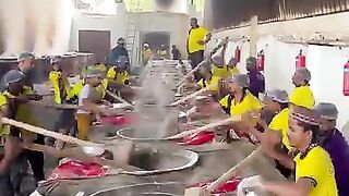 Special Haleem Making in Factory
