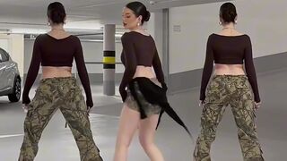 left, middle or right? ???????? #dance #trend #viral #shorts #kehlani #chrissipatakas