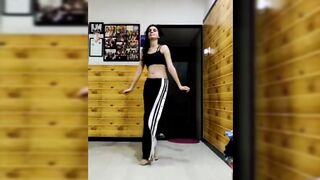 Indian Girl Vidhi Bhatia Dance
