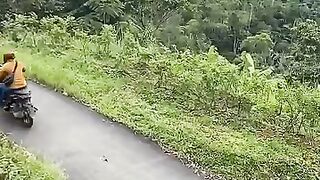 Tanjakan viral